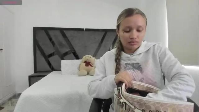 Thumbnail 1, annieandstefan's Stream at Chaturbate, 19 days ago