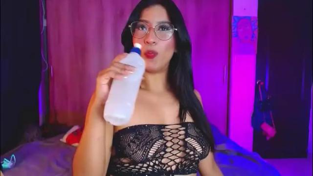 Image 7 of annieblu3 Stream on Chaturbate on 28 days ago