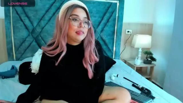 Image 11 of anniebowie Stream on Chaturbate on 19 months ago