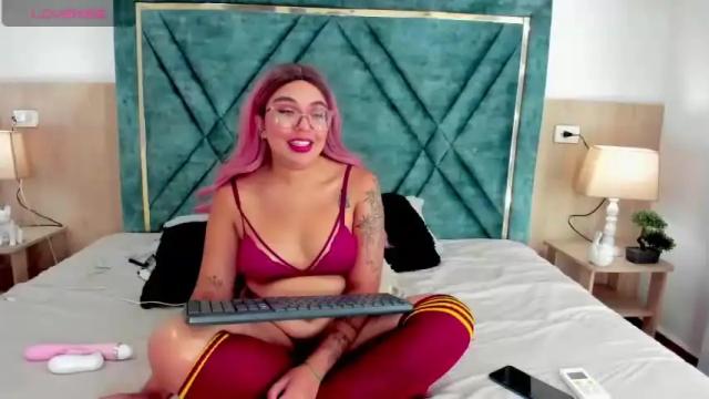 Image 6 of anniebowie Stream on Chaturbate on 19 months ago