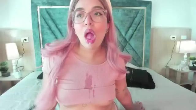 Thumbnail 3, anniebowie's Stream at Chaturbate, 18 months ago