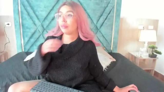 Image 6 of anniebowie Stream on Chaturbate on 18 months ago