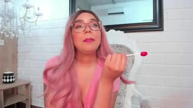 Image 11 of anniebowie Stream on Chaturbate on 18 months ago
