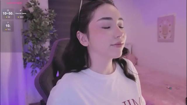 Image 2 of anniebrie Stream on Chaturbate on 26 days ago