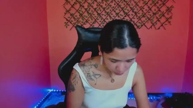 Image 4 of anniec_ Stream on Chaturbate on 13 months ago