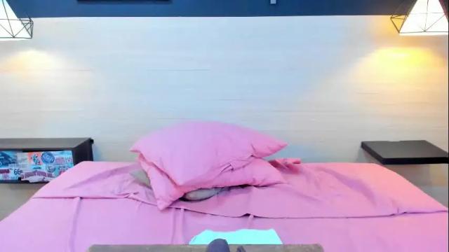 Image 10 of anniecampbell_ Stream on Chaturbate on 15 days ago