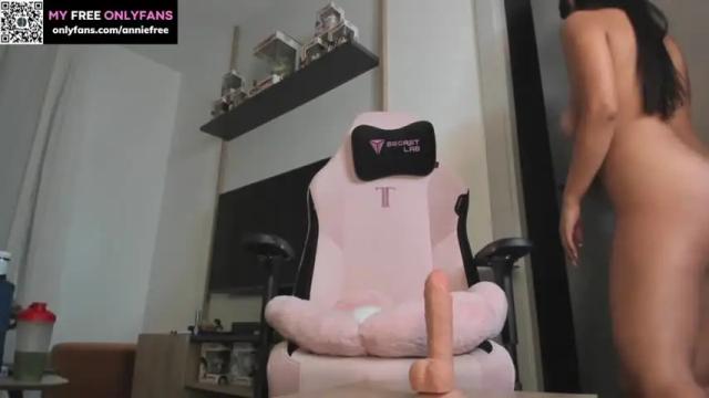 Image 11 of annieguzman_ Stream on Chaturbate on 11 months ago