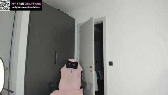 Thumbnail 2, annieguzman_'s Stream at Chaturbate, 15 months ago