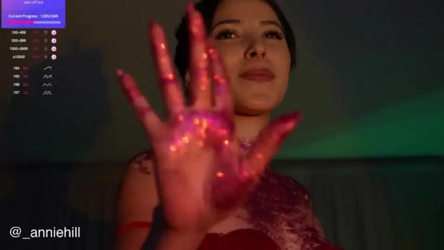 Image 2 of anniehillofficial_ Stream on Chaturbate on 12 months ago