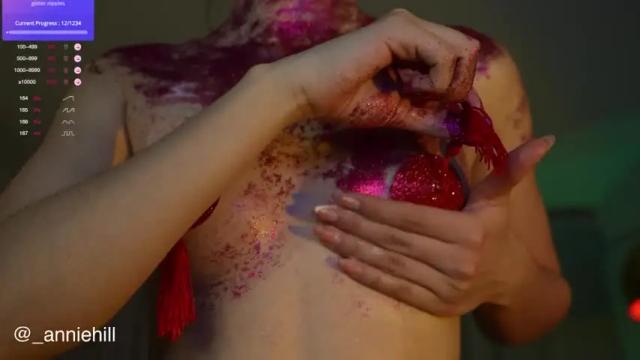 Image 4 of anniehillofficial_ Stream on Chaturbate on 12 months ago