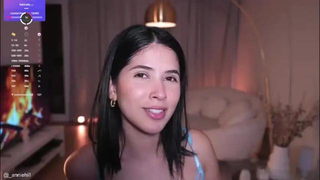 Image 7 of anniehillofficial_ Stream on Chaturbate on 1 month ago