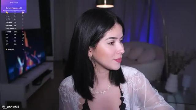 Image 6 of anniehillofficial_ Stream on Chaturbate on 1 month ago