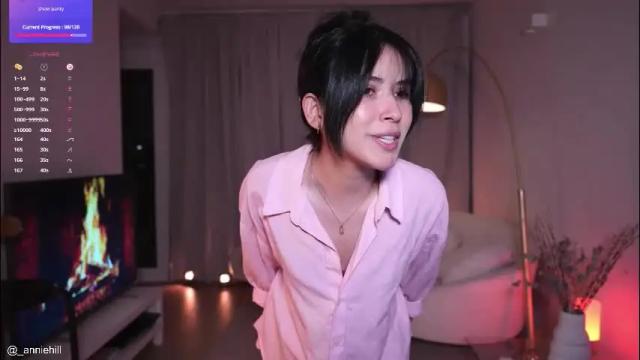 Image 4 of anniehillofficial_ Stream on Chaturbate on 23 days ago