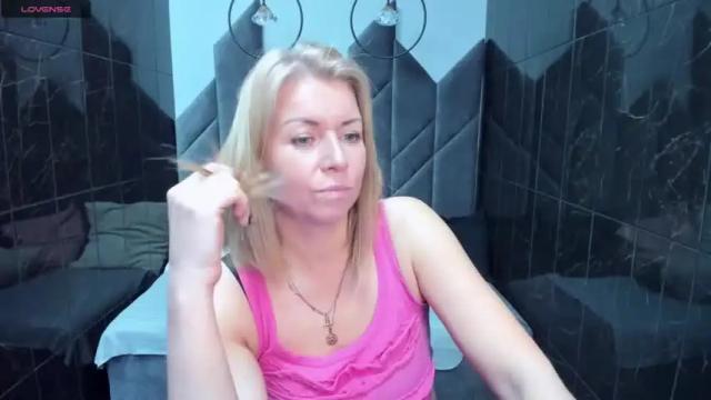Thumbnail 3, annielight's Stream at Chaturbate, 18 months ago