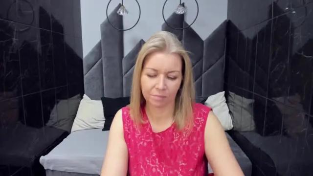 Image 8 of annielight Stream on Chaturbate on 17 months ago