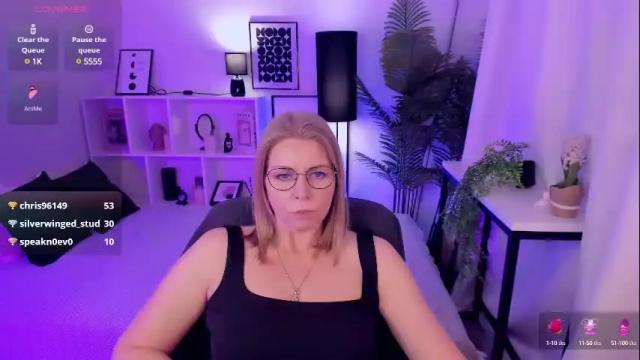 Image 10 of annielight Stream on Chaturbate on 1 month ago