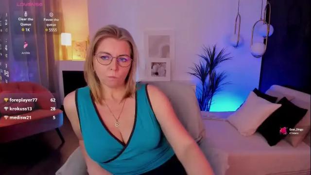 Image 10 of annielight Stream on Chaturbate on 1 month ago