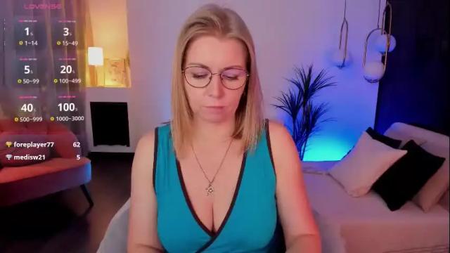 Thumbnail 2, annielight's Stream at Chaturbate, 1 month ago