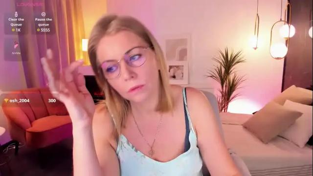 Image 12 of annielight Stream on Chaturbate on 1 month ago