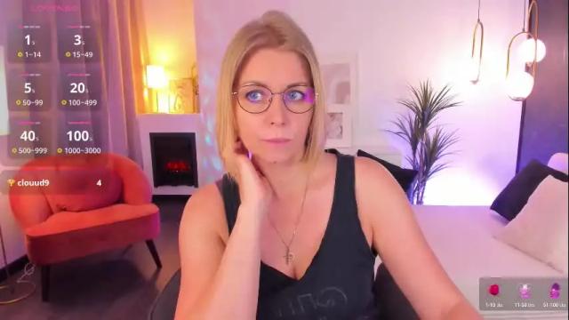 Thumbnail 1, annielight's Stream at Chaturbate, 26 days ago