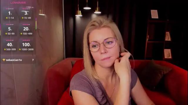 Thumbnail 2, annielight's Stream at Chaturbate, 3 months ago