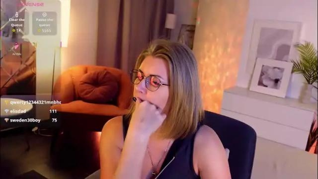 Image 8 of annielight Stream on Chaturbate on 1 month ago