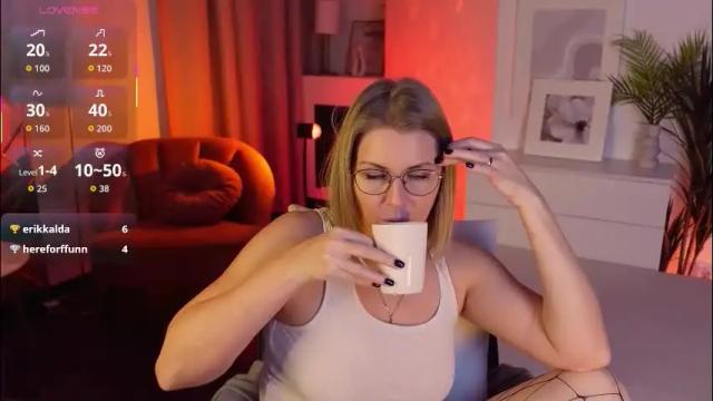 Image 11 of annielight Stream on Chaturbate on 1 month ago