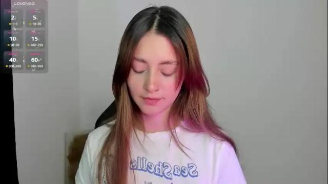 Image 3 of anniemora_ Stream on Chaturbate on 3 months ago