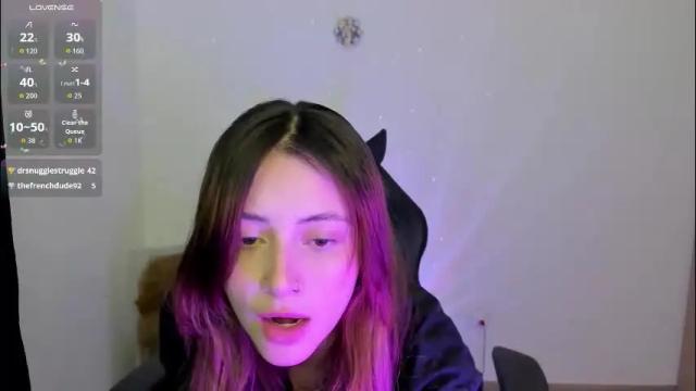 Image 3 of anniemora_ Stream on Chaturbate on 2 months ago