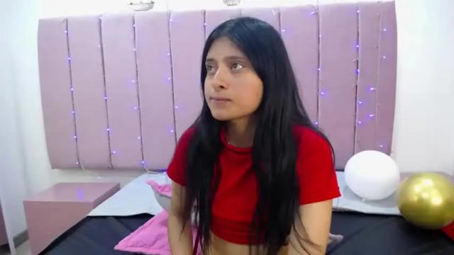 Image 10 of annii_99 Stream on Chaturbate on 16 months ago