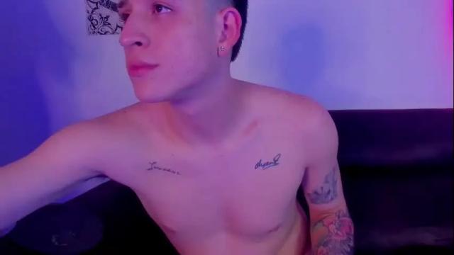 Thumbnail 1, anniie_and_alex's Stream at Chaturbate, 2 months ago