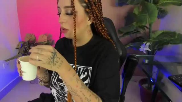 Image 7 of annikamerliahh_ Stream on Chaturbate on 1 month ago