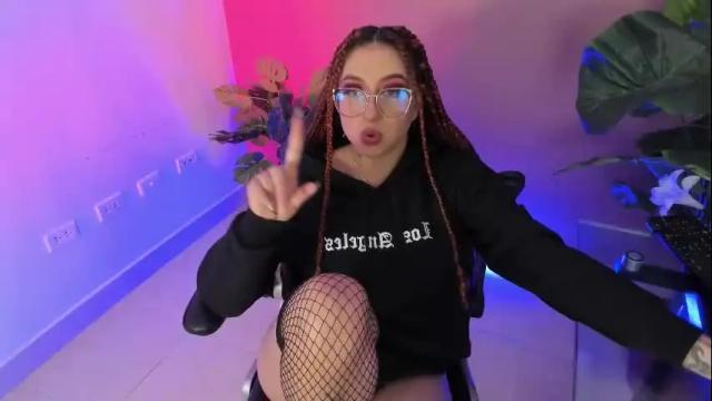 Image 4 of annikamerliahh_ Stream on Chaturbate on 1 month ago
