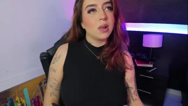 Image 10 of annikamerliahh_ Stream on Chaturbate on 19 days ago