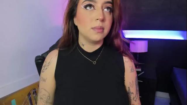 Image 3 of annikamerliahh_ Stream on Chaturbate on 19 days ago