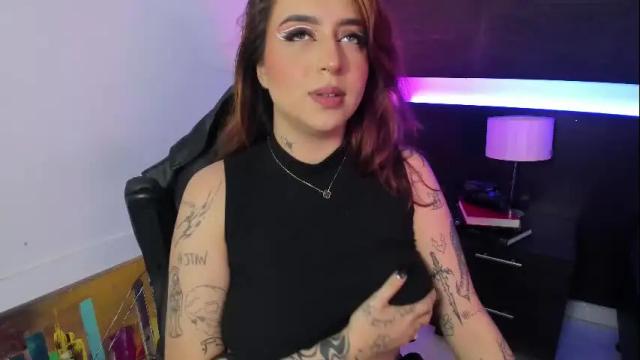 Image 8 of annikamerliahh_ Stream on Chaturbate on 19 days ago