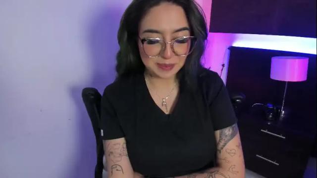 Image 10 of annikamerliahh_ Stream on Chaturbate on 10 days ago