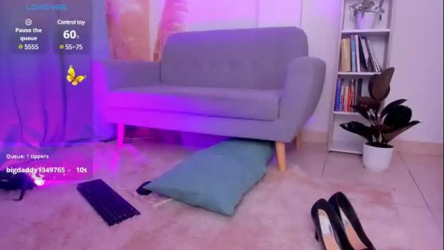 Image 12 of anntoniawood Stream on Chaturbate on 9 days ago