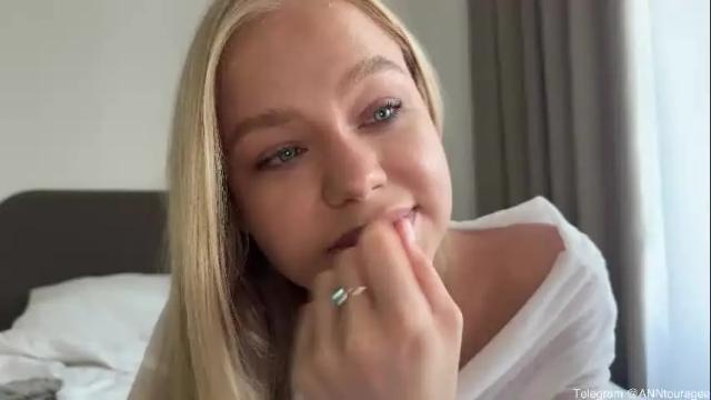 Image 6 of anntourage Stream on Chaturbate on 3 days ago