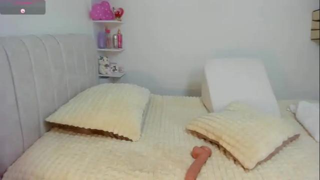 Image 10 of annubis_lia Stream on Chaturbate on 23 days ago
