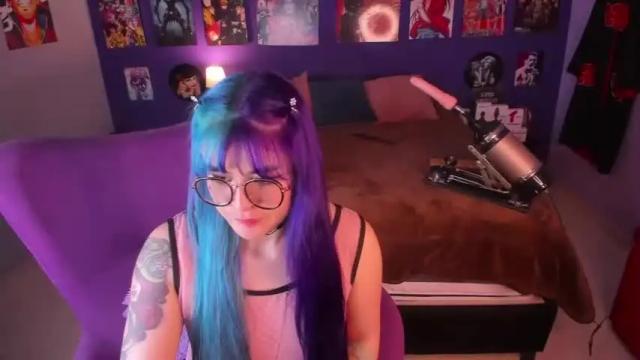 Image 2 of anny_cross Stream on Chaturbate on 17 months ago