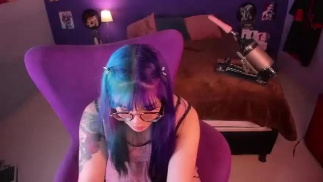 Image 6 of anny_cross Stream on Chaturbate on 17 months ago