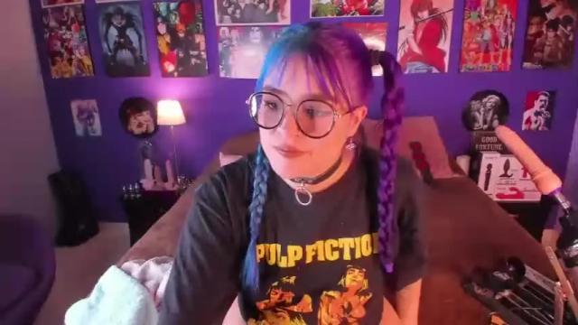 Image 2 of anny_cross Stream on Chaturbate on 17 months ago