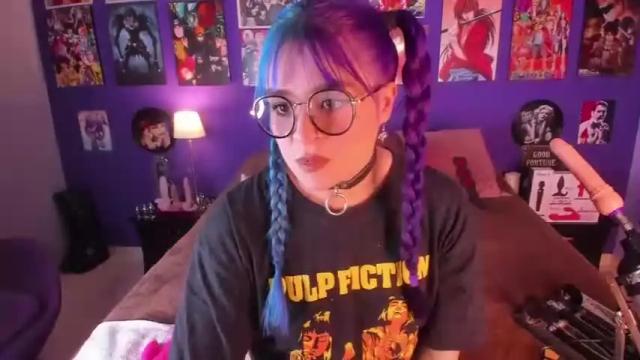 Image 3 of anny_cross Stream on Chaturbate on 17 months ago