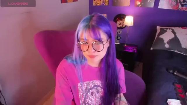 Image 4 of anny_cross Stream on Chaturbate on 17 months ago