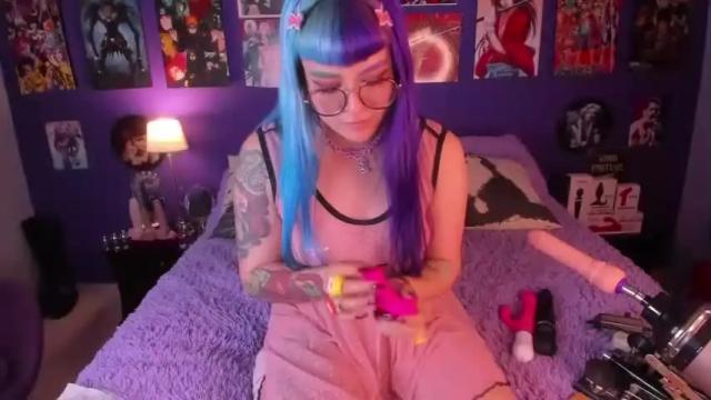 Image 8 of anny_cross Stream on Chaturbate on 14 months ago