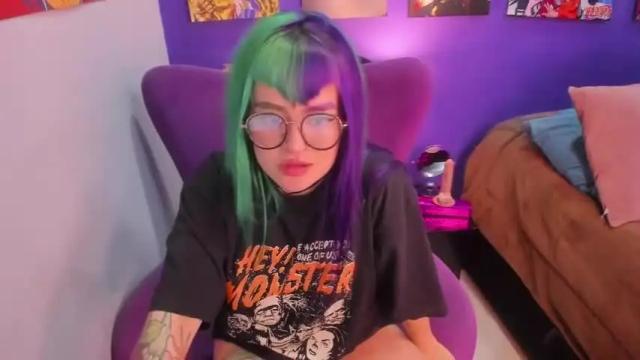Image 10 of anny_cross Stream on Chaturbate on 13 months ago