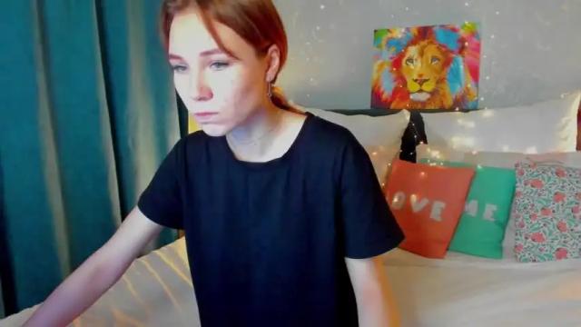 Image 10 of anny_ginger Stream on Chaturbate on 19 months ago