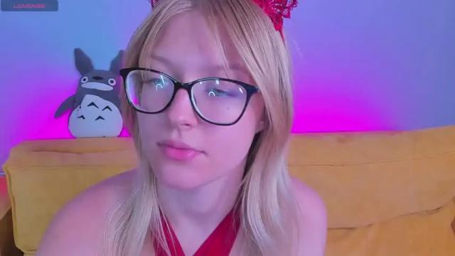 Image 6 of anny_h1ll Stream on Chaturbate on 14 months ago