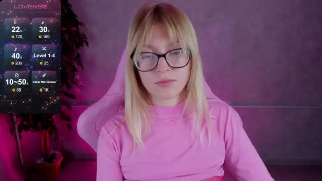 Image 12 of anny_h1ll Stream on Chaturbate on 13 months ago